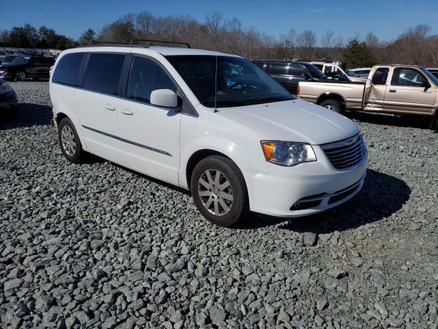 Photo 4 from auction – 2015 CHRYSLER TOWN & COU with VIN 2C4RC1BG5FR546144