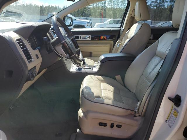 Photo 7 from auction – 2008 LINCOLN MKX with VIN 2LMDU88C58BJ29090