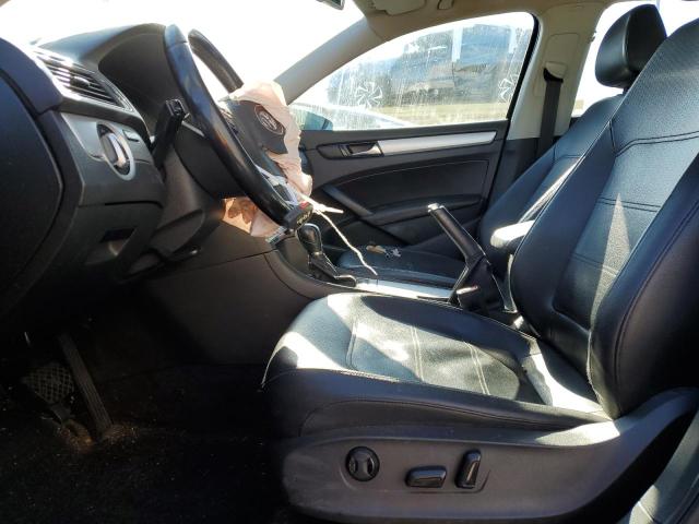 Photo 7 from auction – 2012 VOLKSWAGEN PASSAT SE with VIN 1VWBP7A39CC015134