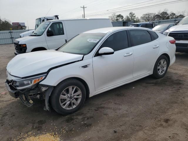 Photo 1 from auction – 2018 KIA OPTIMA LX with VIN 5XXGT4L34JG183373