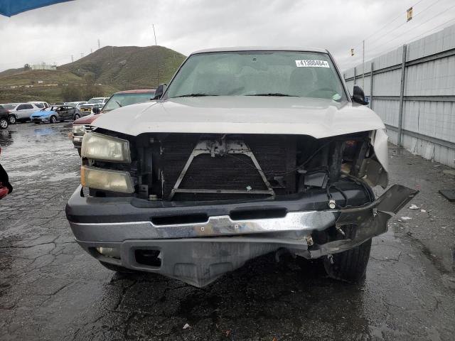 Photo 5 from auction – 2004 CHEVROLET SILVERADO with VIN 2GCEC19V041375771