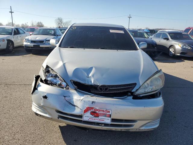 Photo 5 from auction – 2002 TOYOTA CAMRY LE with VIN 4T1BE32K32U092528