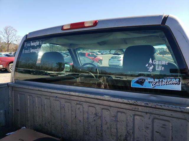 Photo 10 from auction – 2004 CHEVROLET SILV1500 2 with VIN 1GCEC14X64Z313503