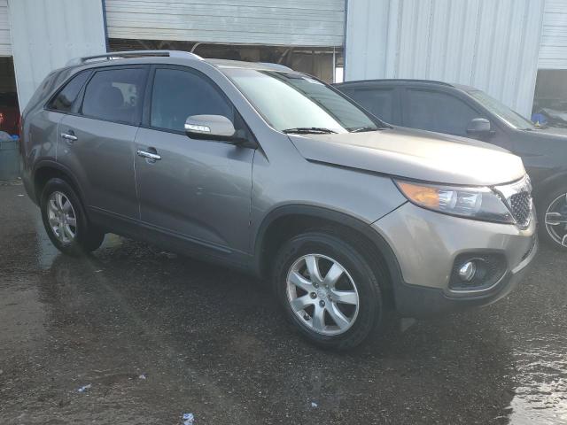 Photo 4 from auction – 2011 KIA SORENTO BA with VIN 5XYKT3A11BG102736