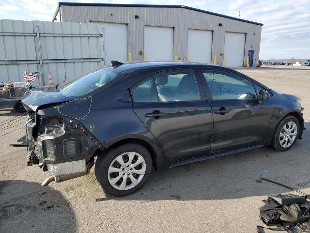 Photo 3 from auction – 2021 TOYOTA COROLLA LE with VIN 5YFEPMAE5MP228705