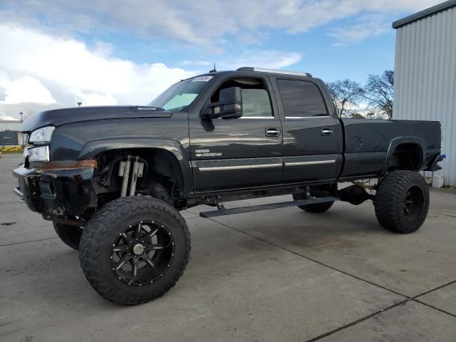 CHEVROLET SILVERADO 2003 with VIN 1GCHC23163F160993 - Photo from auction
