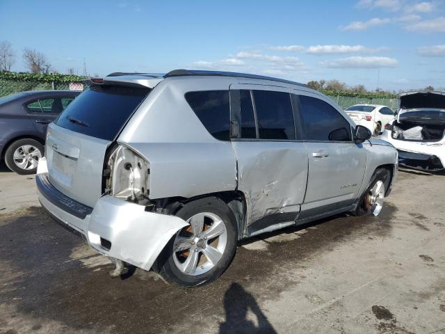 Photo 3 from auction – 2012 JEEP COMPASS SP with VIN 1C4NJDBB2CD597089