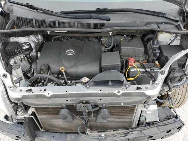 Photo 12 from auction – 2017 TOYOTA SIENNA XLE with VIN 5TDYZ3DC0HS814236