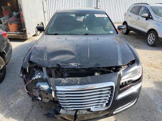 Photo 5 from auction – 2013 CHRYSLER 300 with VIN 2C3CCAAG5DH575836