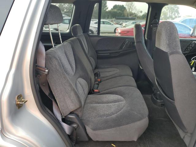 Photo 10 from auction – 2000 DODGE DURANGO with VIN 1B4HS28N8YF246261