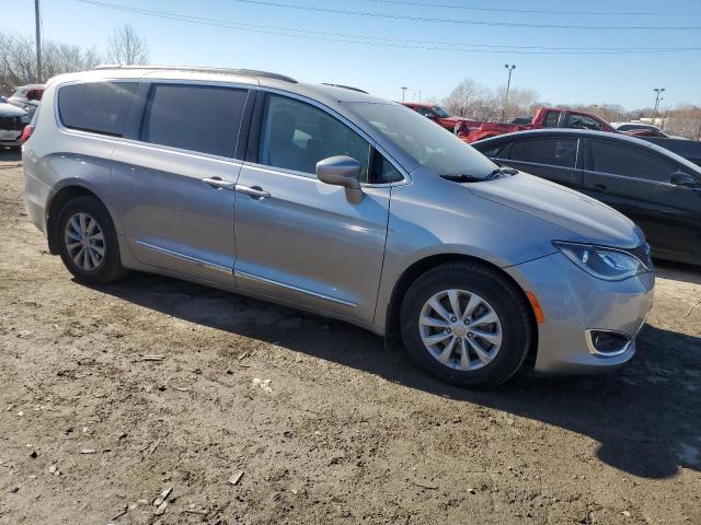 Photo 4 from auction – 2017 CHRYSLER PACIFICA T with VIN 2C4RC1BG3HR539230