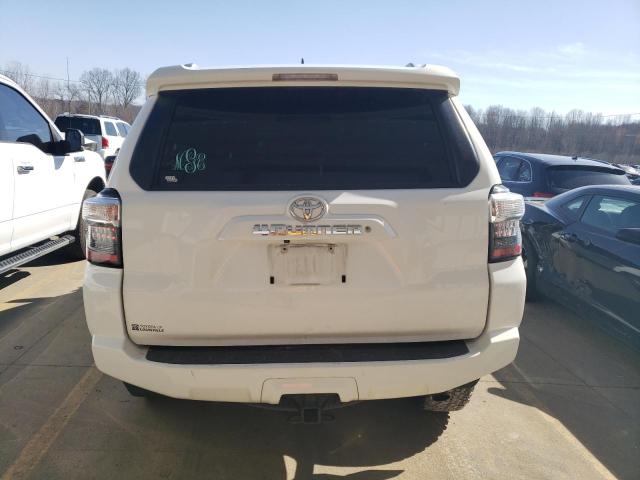 Photo 6 from auction – 2018 TOYOTA 4RUNNER SR with VIN JTEBU5JR2J5526847