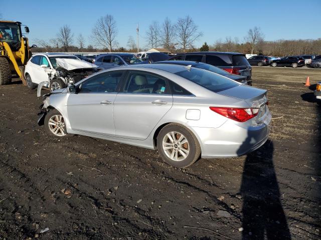 Photo 2 from auction – 2012 HYUNDAI SONATA GLS with VIN 5NPEB4AC8CH445819