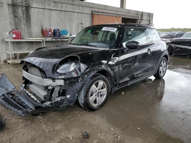 MINI COOPER 2021 with VIN WMWXR3C06M2N99110 - Photo from auction