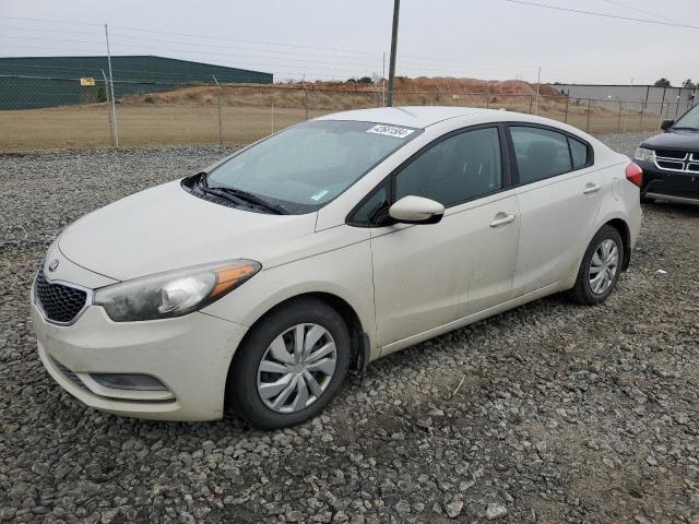 Photo 1 from auction – 2015 KIA FORTE LX with VIN KNAFK4A64F5275832