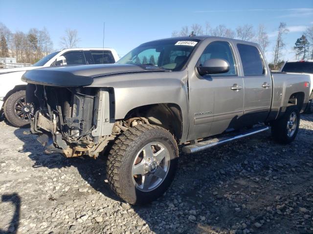 CHEVROLET SILVERADO 2014 with VIN 1GC1KYC86EF121022 - Photo from auction
