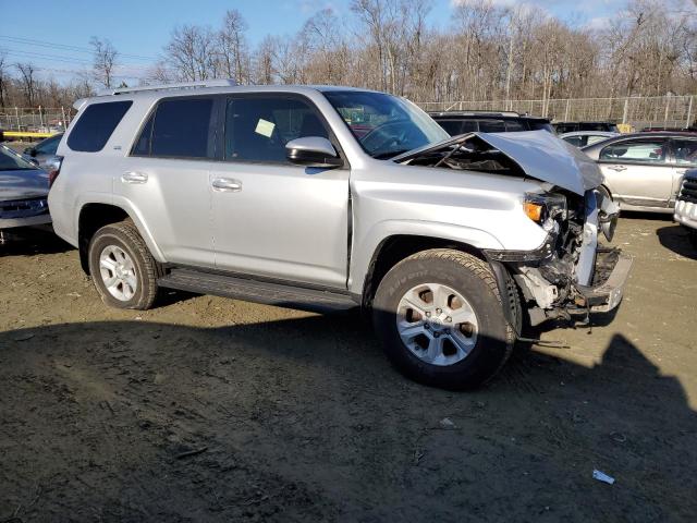 Photo 4 from auction – 2014 TOYOTA 4RUNNER SR with VIN JTEBU5JRXE5193240