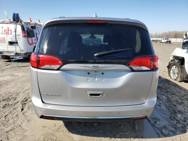 Photo 6 from auction – 2017 CHRYSLER PACIFICA T with VIN 2C4RC1BG5HR576568