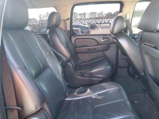 Photo 11 from auction – 2011 CHEVROLET SUBURBAN C with VIN 1GNSCJE09BR235095