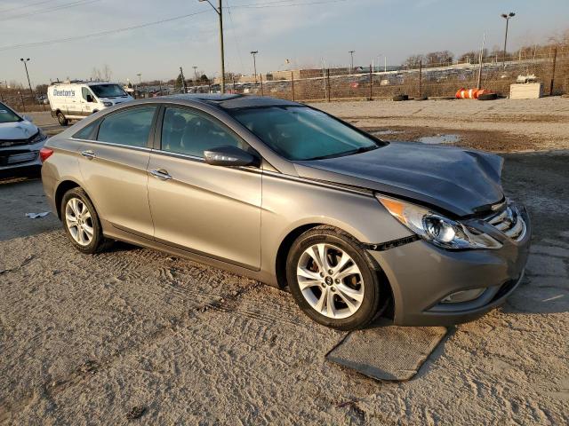 Foto 4 de la subasta – 2013 HYUNDAI SONATA SE con VIN 5NPEC4AC2DH603893