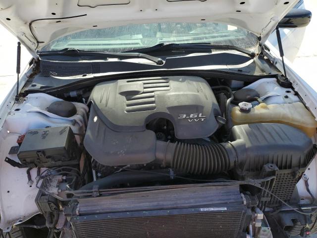 Photo 11 from auction – 2019 CHRYSLER 300 S with VIN 2C3CCAGG8KH569341