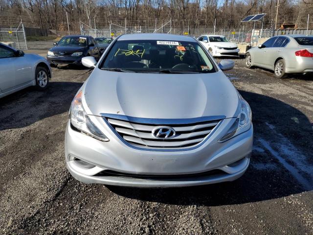 Photo 5 from auction – 2011 HYUNDAI SONATA GLS with VIN 5NPEB4AC0BH234533