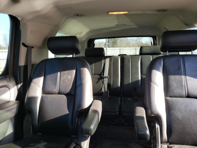 Photo 10 from auction – 2010 CHEVROLET SUBURBAN K with VIN 1GNUKJE34AR280448