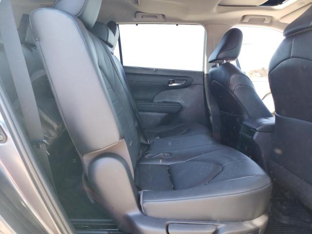 Photo 11 from auction – 2023 TOYOTA HIGHLANDER with VIN 5TDKDRAH6PS004678