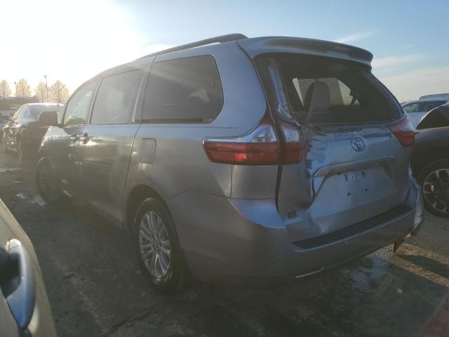 Photo 2 from auction – 2017 TOYOTA SIENNA XLE with VIN 5TDYZ3DC3HS804574