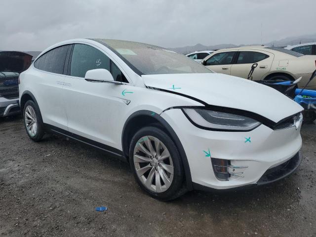 Photo 4 from auction – 2016 TESLA MODEL X with VIN 5YJXCBE26GF016257