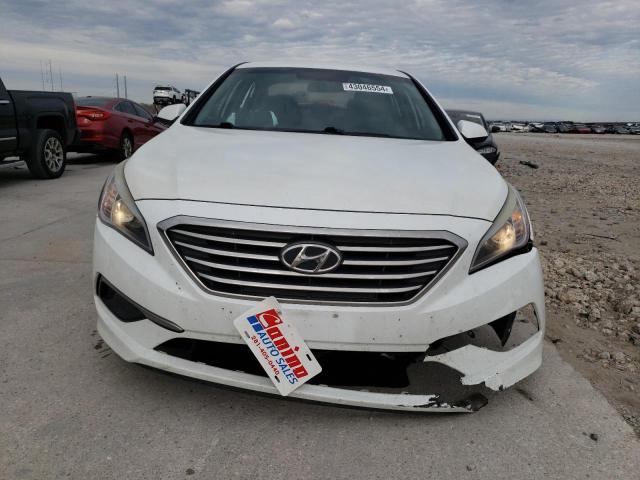 Photo 5 from auction – 2017 HYUNDAI SONATA SE with VIN 5NPE24AF6HH520566