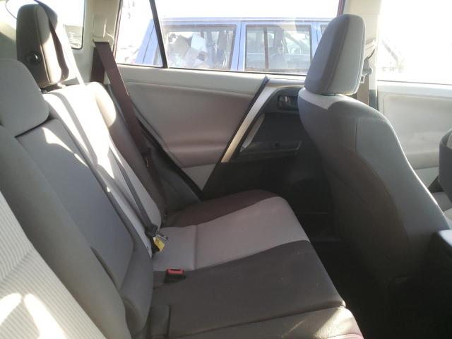 Photo 11 from auction – 2013 TOYOTA RAV4 LE with VIN JTMZFREV2DD025026
