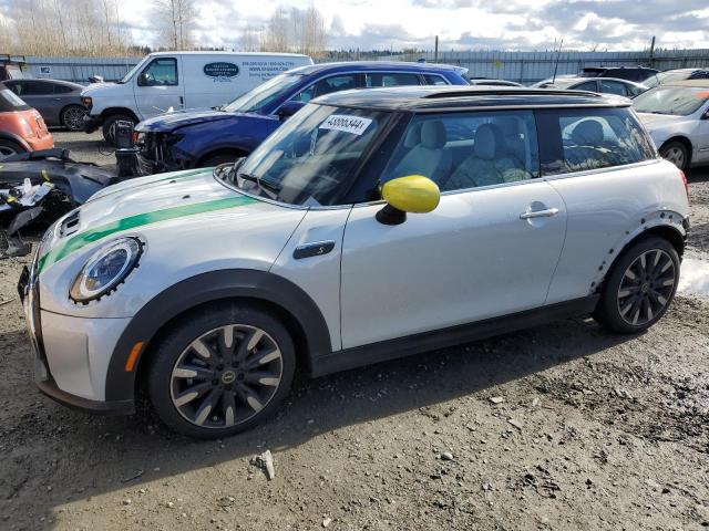 Photo 1 from auction – 2022 MINI COOPER SE with VIN WMW13DJ05N2R93389