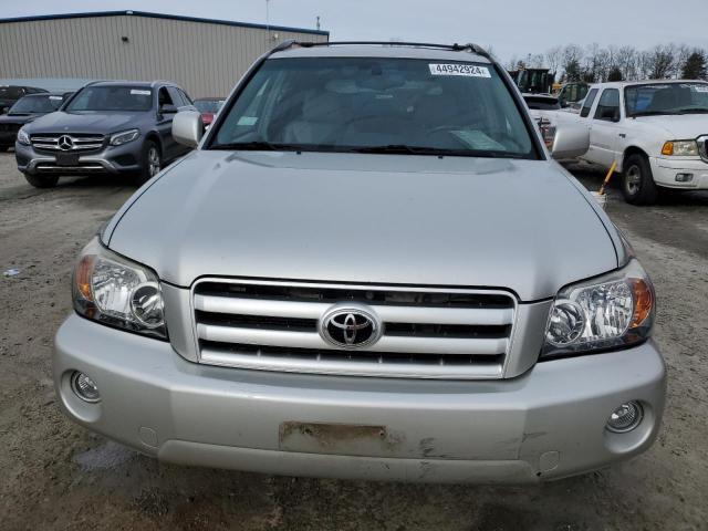 Photo 5 from auction – 2005 TOYOTA HIGHLANDER with VIN JTEEP21A050084425