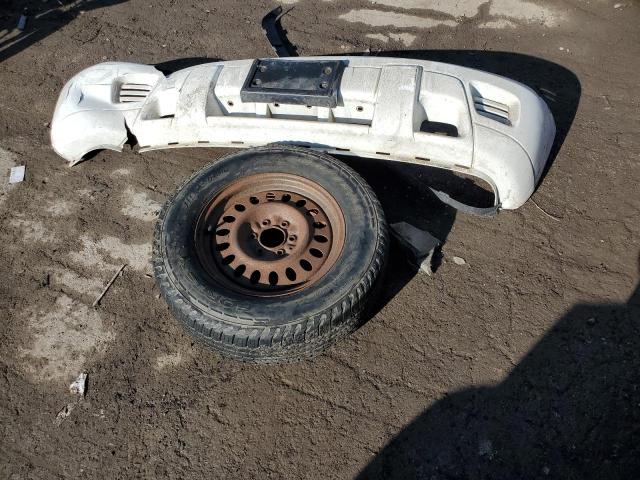Photo 13 from auction – 2005 CHEVROLET TRAILBLAZE with VIN 1GNDT13S852202857