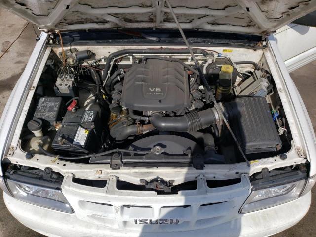 Photo 12 from auction – 2002 ISUZU RODEO S with VIN 4S2CK58WX24308063