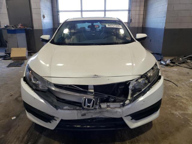 صورة رقم 5 من المزاد - 2017 HONDA CIVIC EX مع VIN 19XFC2F75HE021799
