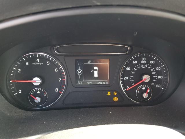 Photo 9 from auction – 2016 KIA SORENTO EX with VIN 5XYPH4A57GG161023