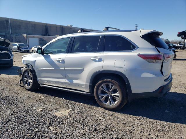 Photo 2 from auction – 2015 TOYOTA HIGHLANDER with VIN 5TDJKRFH4FS102438