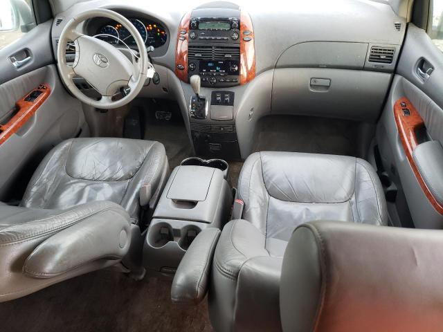 Photo 8 from auction – 2010 TOYOTA SIENNA XLE with VIN 5TDYK4CC7AS293999