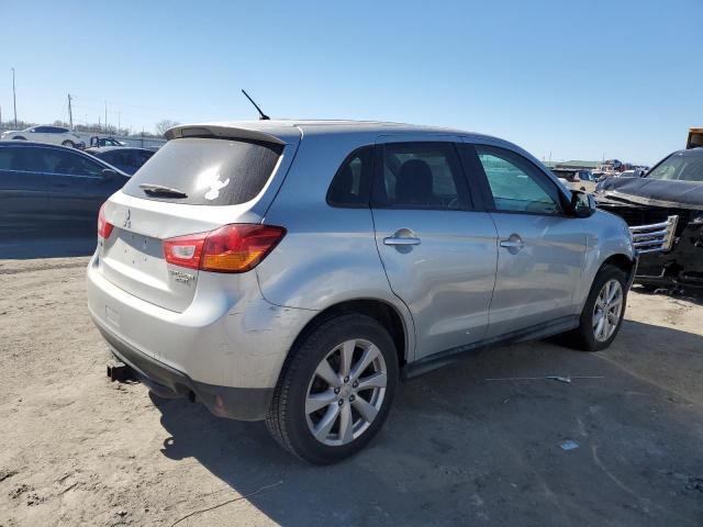 Photo 3 from auction – 2015 MITSUBISHI OUTLANDER with VIN 4A4AR3AU4FE002271