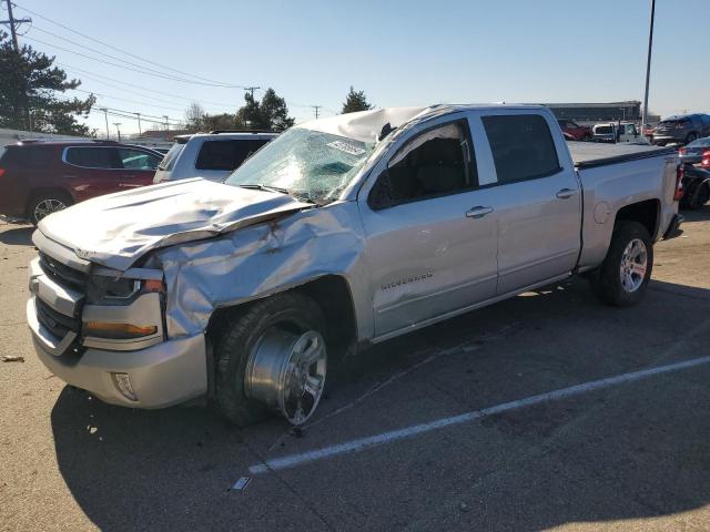 CHEVROLET SILVERADO 2018 with VIN 3GCUKREC8JG460216 - Photo from auction