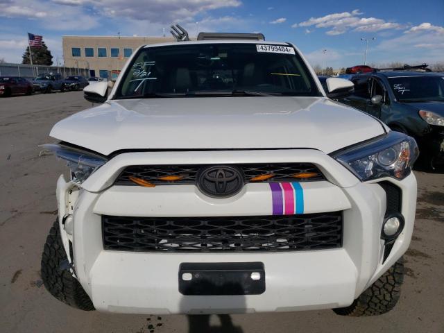 Photo 5 from auction – 2015 TOYOTA 4RUNNER SR with VIN JTEBU5JR1F5243668