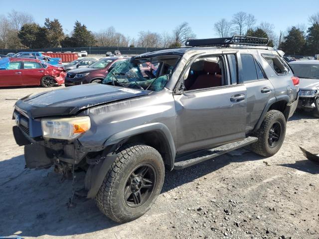 TOYOTA 4RUNNER SR 2011 with VIN JTEBU5JR6B5055092 - Photo from auction