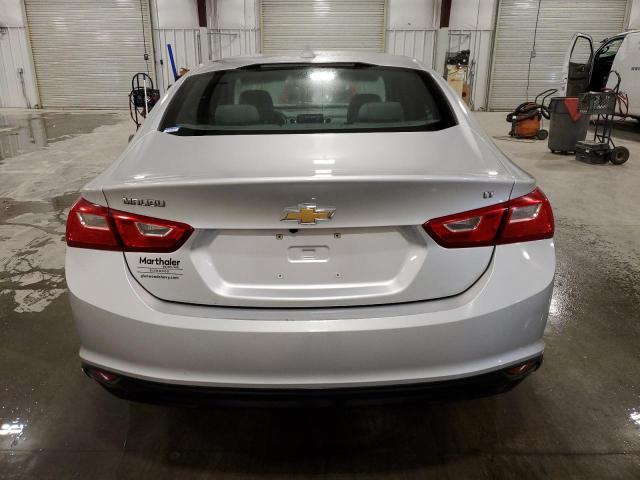 Photo 6 from auction – 2016 CHEVROLET MALIBU LT with VIN 1G1ZE5ST2GF335001