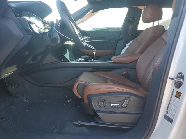 Photo 7 from auction – 2019 AUDI E-TRON PRE with VIN WA1VAAGE1KB020995