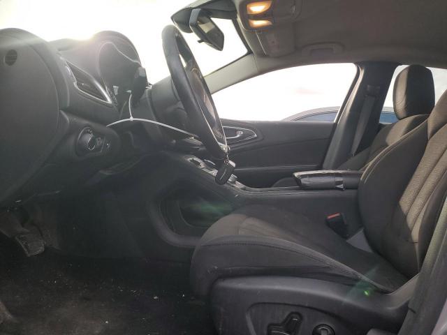 Photo 7 from auction – 2015 CHRYSLER 200 LIMITE with VIN 1C3CCCAB4FN746327