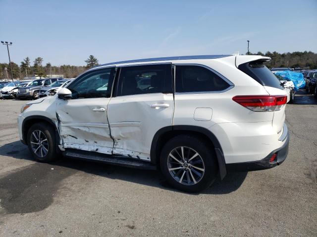 Photo 2 from auction – 2018 TOYOTA HIGHLANDER with VIN 5TDJZRFH2JS890625