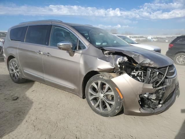 Photo 4 from auction – 2017 CHRYSLER PACIFICA L with VIN 2C4RC1GG8HR545226