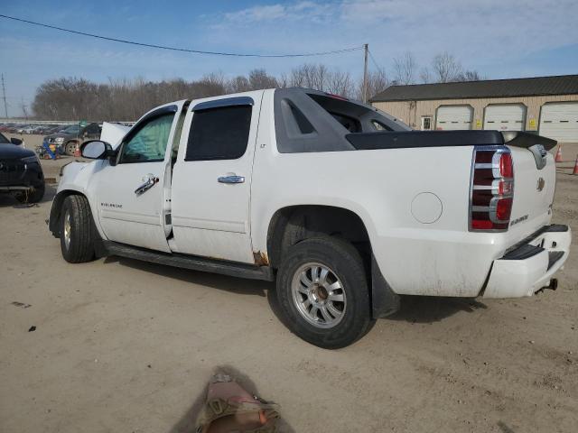 Photo 2 from auction – 2010 CHEVROLET AVALANCHE with VIN 3GNVKFE06AG209923